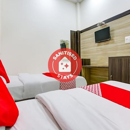 Oyo 75850 Vishwanath Guest House Varanasi Ngoại thất bức ảnh