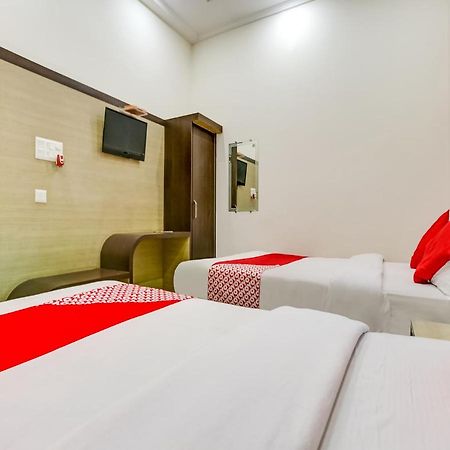 Oyo 75850 Vishwanath Guest House Varanasi Ngoại thất bức ảnh