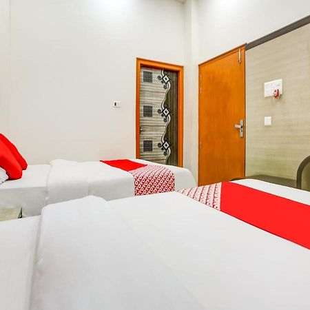 Oyo 75850 Vishwanath Guest House Varanasi Ngoại thất bức ảnh
