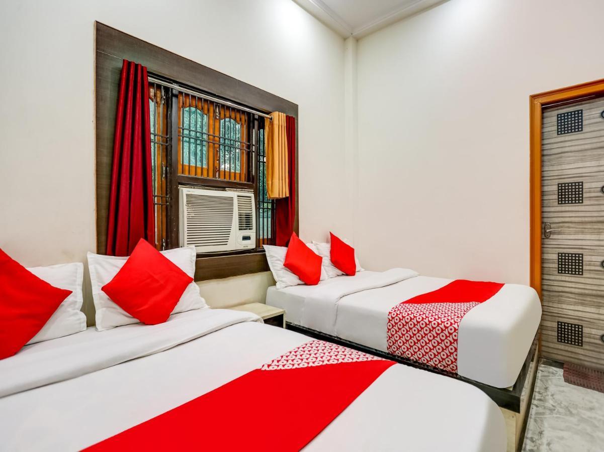 Oyo 75850 Vishwanath Guest House Varanasi Ngoại thất bức ảnh