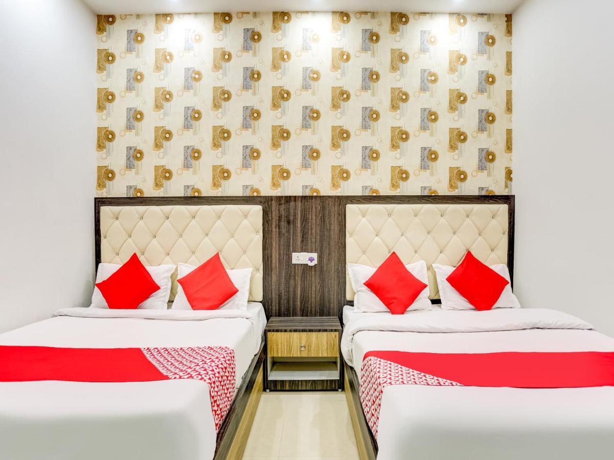 Oyo 75850 Vishwanath Guest House Varanasi Ngoại thất bức ảnh